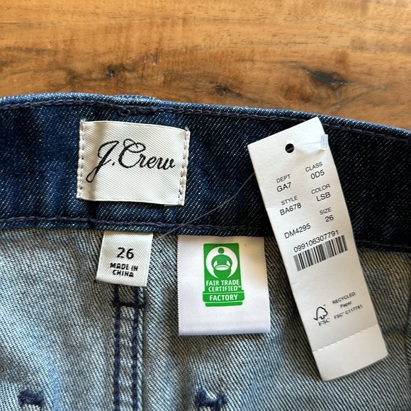 NWT J Crew straight leg crop utility Jean with rivets - Picture 3 of 4